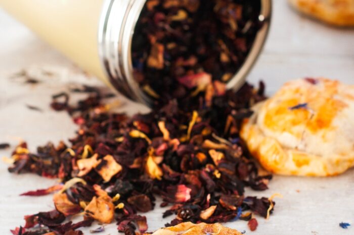 HAND PIES, SACCOTTINI DI MELE AI SAPORI DEL BOSCO 01